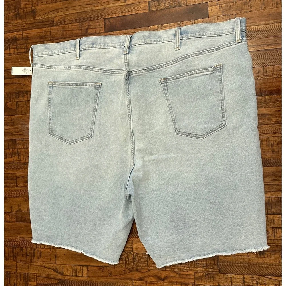 NWT Old Navy Men's Size 52 Slim Built-In Flex Distressed Denim Shorts Blue Jorts
